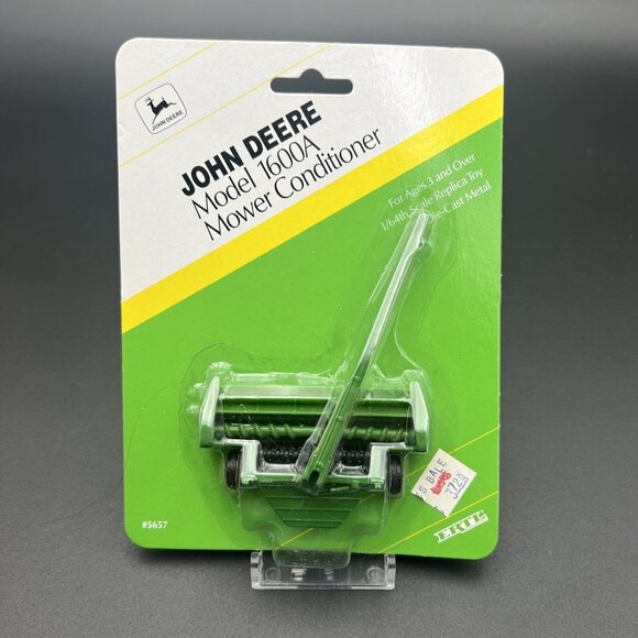 1996 - 1/64 John Deere Model 1600A Mower Conditioner - Picture 1 of 10